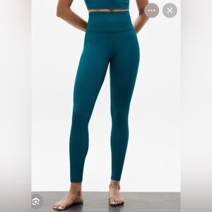 Athleta Elation Ultra High Rise 7/8 Leggings Coastal Teal Small NWOT